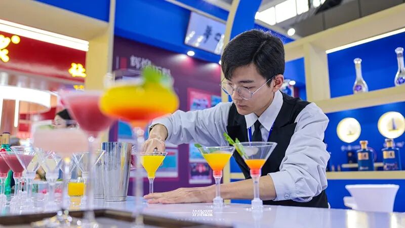 泸州市老酒协会 泸州市老酒协会